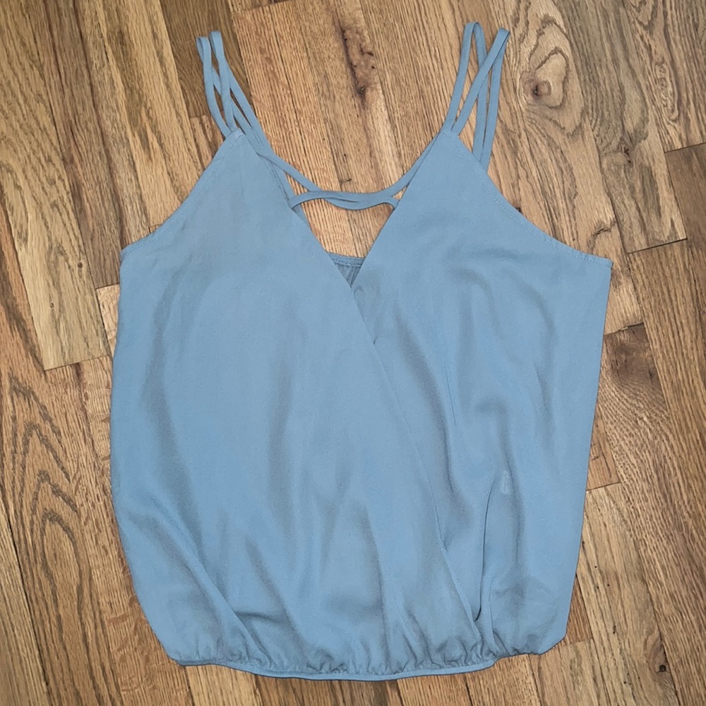 Active USA Strappy Cropped Tank Size L